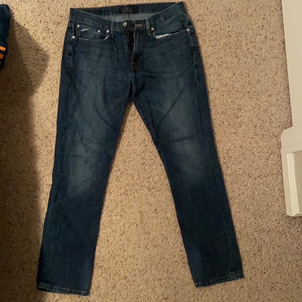 Lucky Brand Jeans. 121 Slim Heritage Fit.